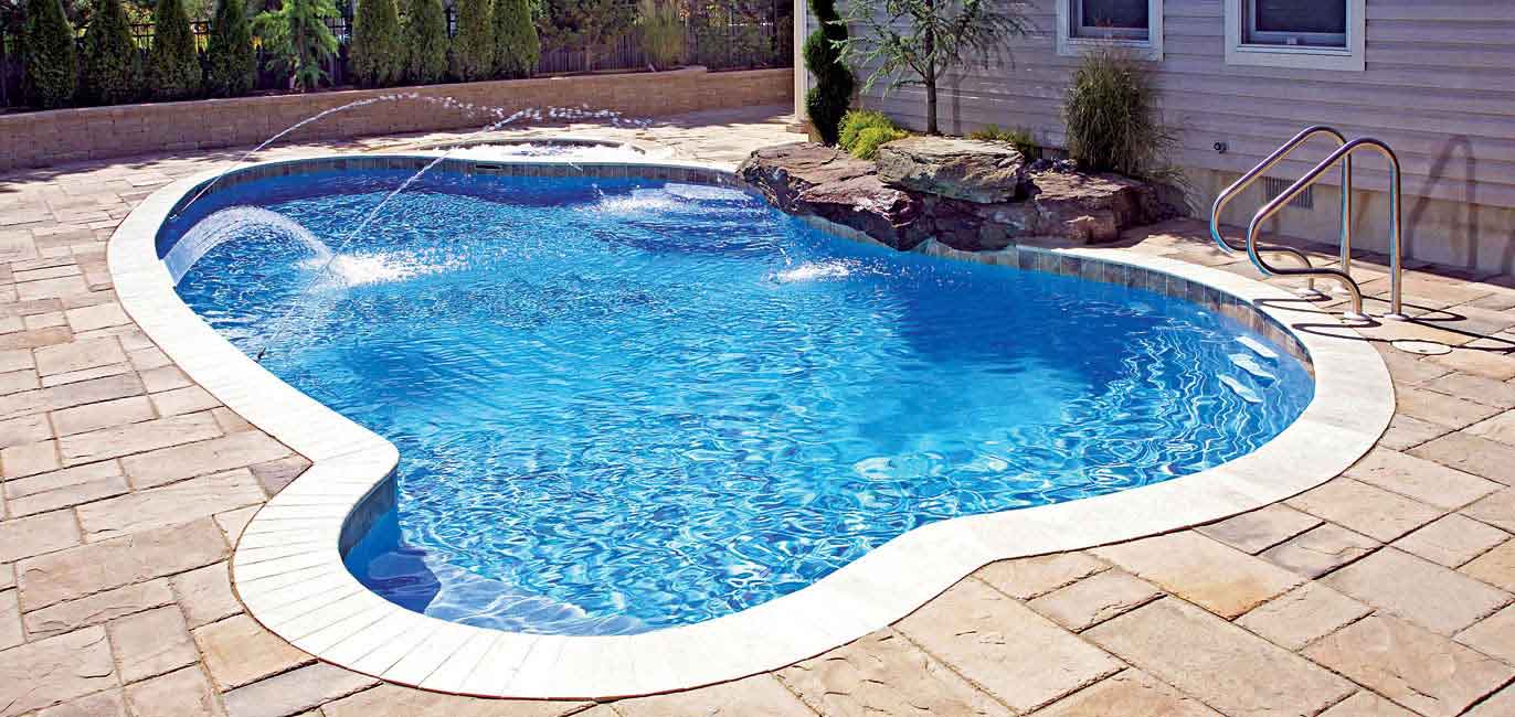 Mantenimiento de Piscinas en Madrid · SicTyp Madrid - Mantenimiento de Piscinas · Limpieza de piscinas. Recuperación de agua verde. Lechada en gresite · Realizamos servicios de limpieza y mantenimiento en tu piscina para que puedas disfrutar de tus baños en cualquier momento del año. La finalidad de nuestro servicio es mejorar la comodidad de nuestros clientes, adaptándonos a las necesidades especificas de cada uno. Limpieza de Piscinas en Madrid - - 674610733 - info@sictyp.es
